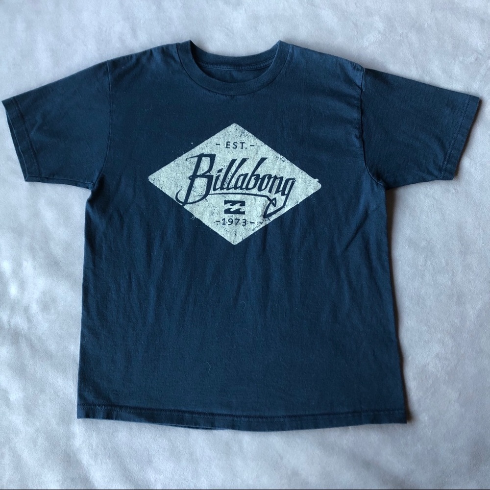 Billabong ~ Tee ~ Boys Medium